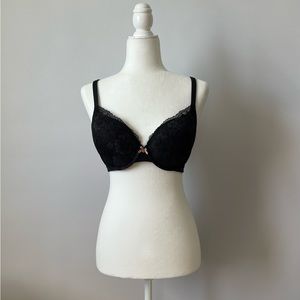 🧡NWOT BODY BY VICTORIA PUSH-UP PERFECT SHAPE BRA IN BLACK LACE